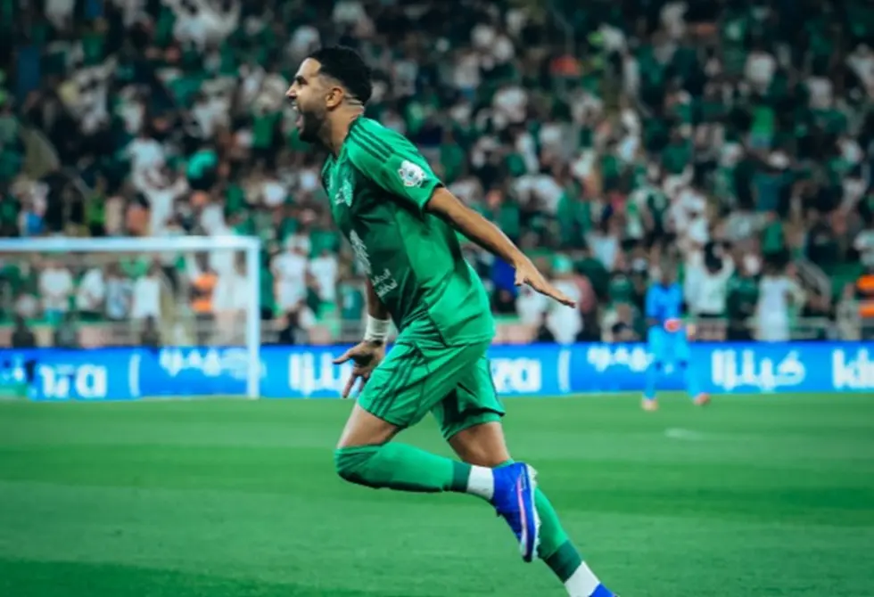 محرز يواصل تألقه في "ديربي جدة" ويتمسك بوعده لجماهير الأهلي