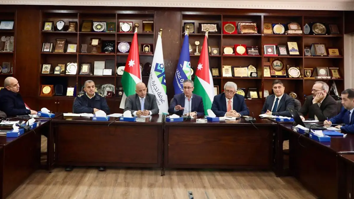 تنسيق تجاري حكومي.. لجنة "الإمداد والتزويد" تبحث تبعات الحرب على إيران وتقر إجراءات لضمان تدفق السلع للأردنيين