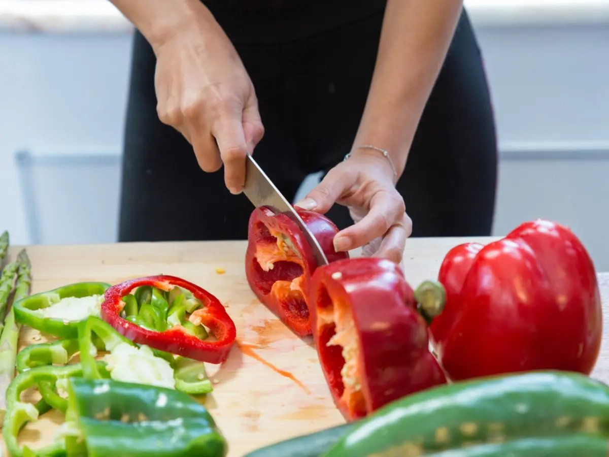 فوائد لم تكوني تعرفينها عن الفلفل الحلو: صحية وغذائية تدعم صحة الجسم
