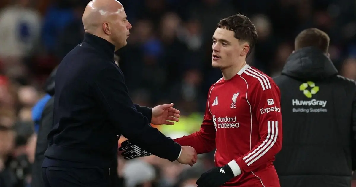 لاعب تشيلسي السابق ينصح ليفربول: تخلصوا من فيرتز في أسرع وقت