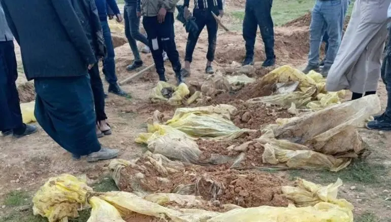 اكتشاف مقبرة جماعية في سجن الكم الصيني بالشدادي: تكشف انتهاكات مروعة لقسد