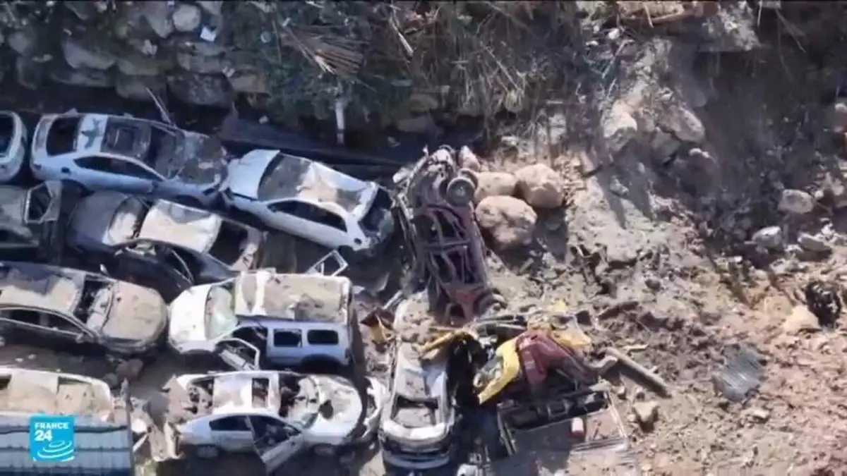 إسرائيل: 11 جريحا جراء شظايا صاروخ إيراني سقط في بيت شيمش