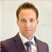 «القوة القاهرة» وواقع الإمارات المستقر