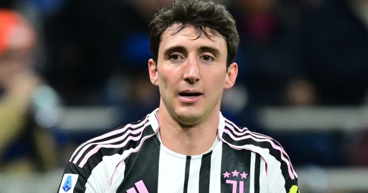 كامبياسو على رادار برشلونة… ويوفنتوس يحدد السعر