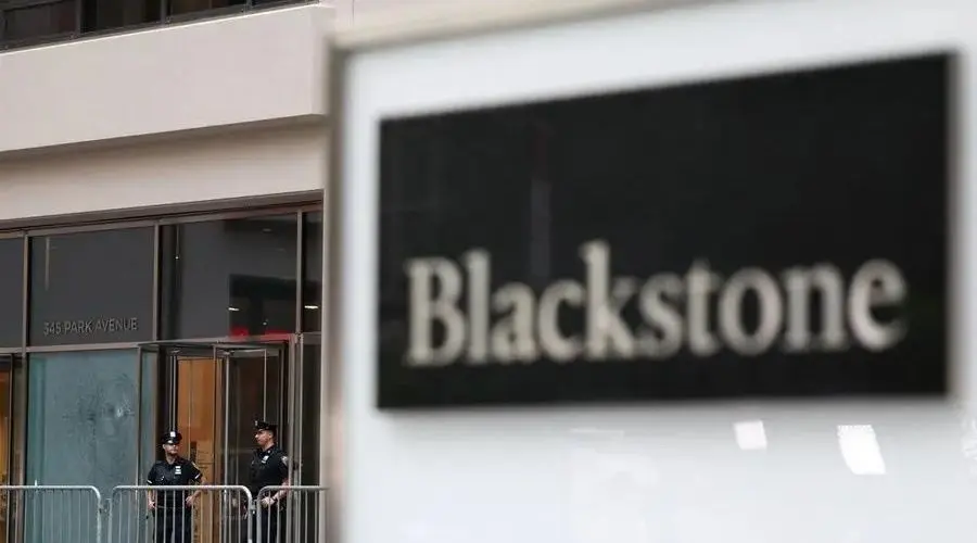 Blackstone تقود استثماراً بقيمة 250 مليون دولار في منصة المدفوعات الإماراتية ADGT