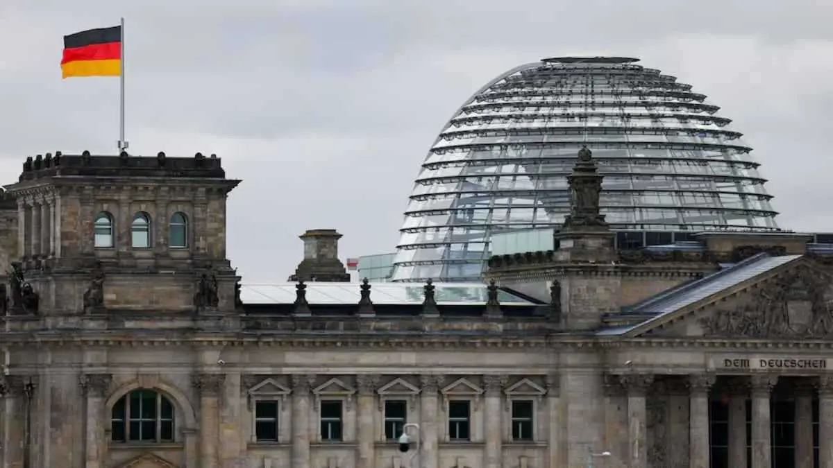 ألمانيا تبدأ محاكمة قائد ميليشيا استهدفت متظاهري حلب