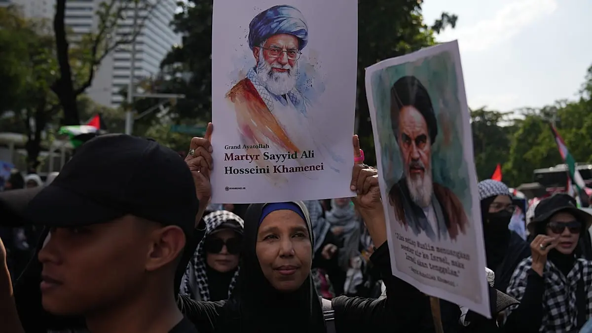 إيران تستعد لسيناريو الهجوم البرّي.. وتهديدات للجنود الأمريكيين بـ"الحرق" و"الأسر المُهين"