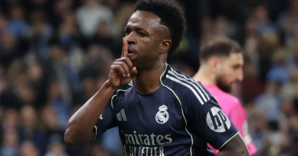 الشوط الأول.. هالاند يبقي على آمال مانشستر سيتي بعد طرد برناردو