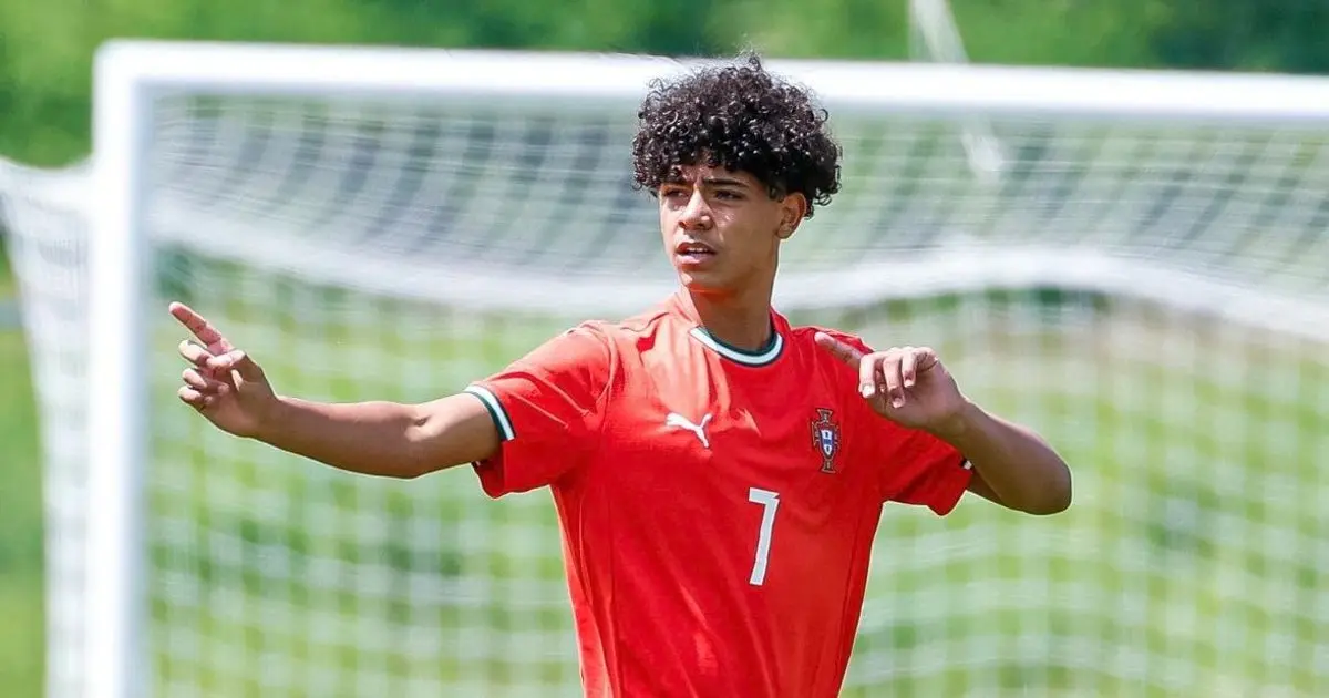 الابن الأكبر لرونالدو يتدرب بأكاديمية ريال مدريد تمهيداً لانضمامه إليه