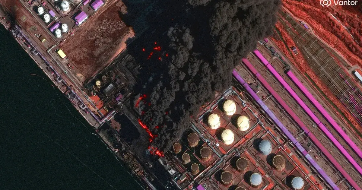 مع تخفيف العقوبات على موسكو.. كييف تصعد هجماتها على قطاع النفط الروسي