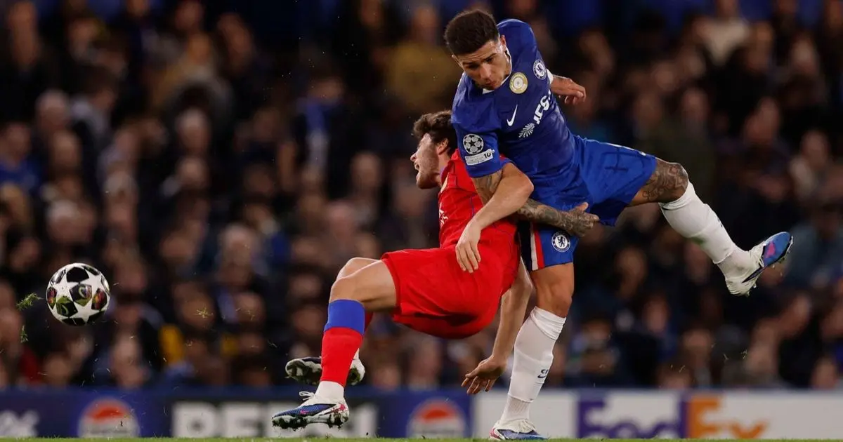 باريس سان جيرمان يُعقد مأمورية تشيلسي بثنائية في الشوط الأول