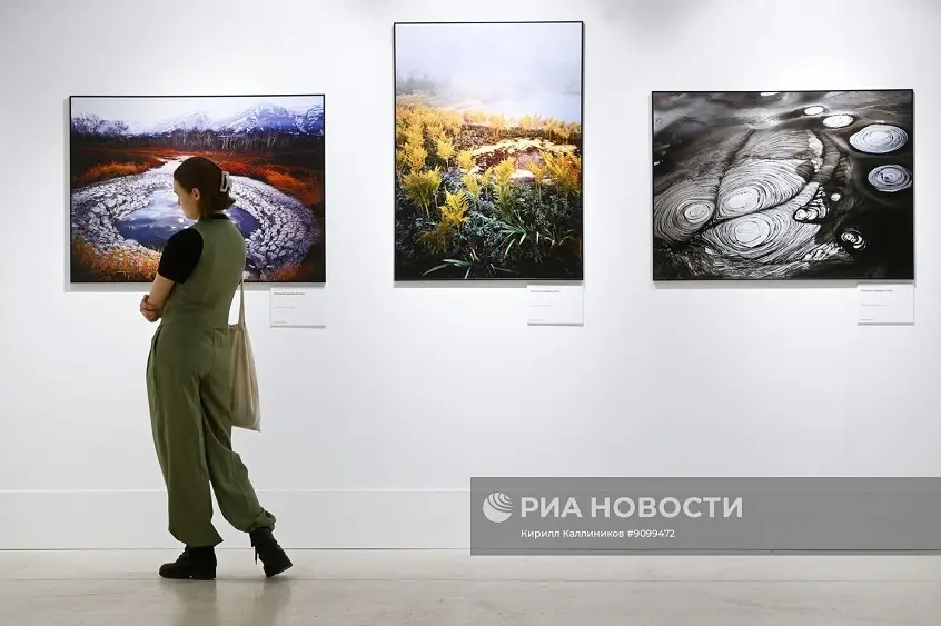 تقدير دولي للمصورين الروس في الولايات المتحدة لدورهم في إثراء الفن المعاصر