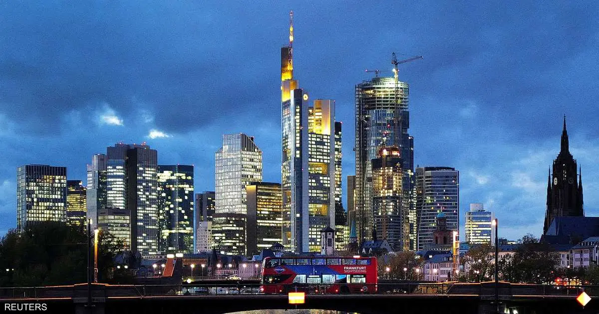 إيرادات كبرى الشركات الألمانية تهبط للعام الثالث على التوالي