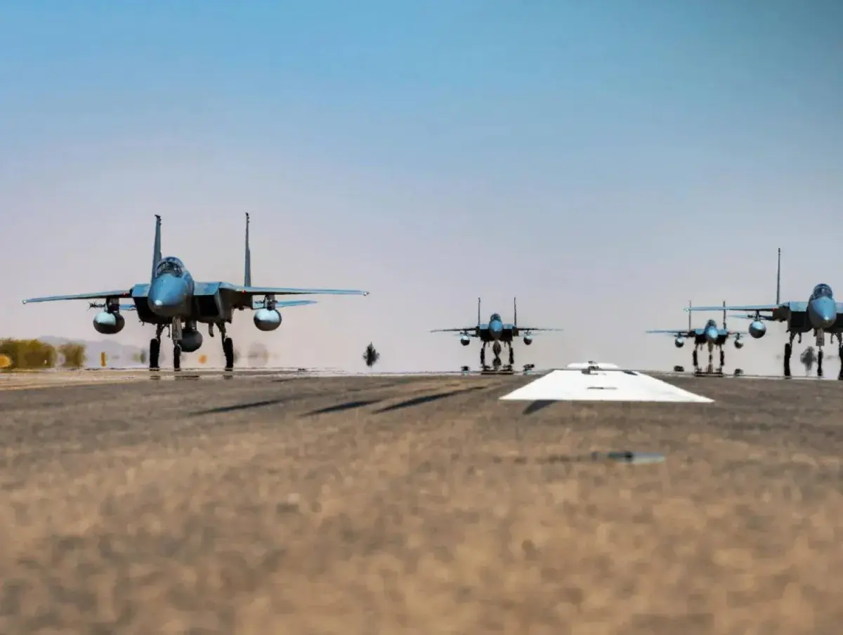 وزاري «رباعي» في باكستان لـ«خفض التوتر»... والخليج يعترض عشرات الهجمات الإيرانية