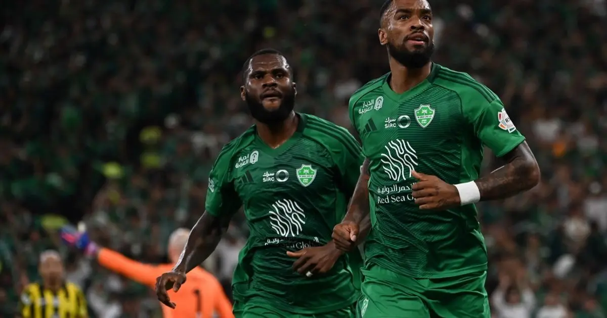 تشكيلة الأهلي المتوقعة أمام القادسية.. تغيير يلوح في الأفق