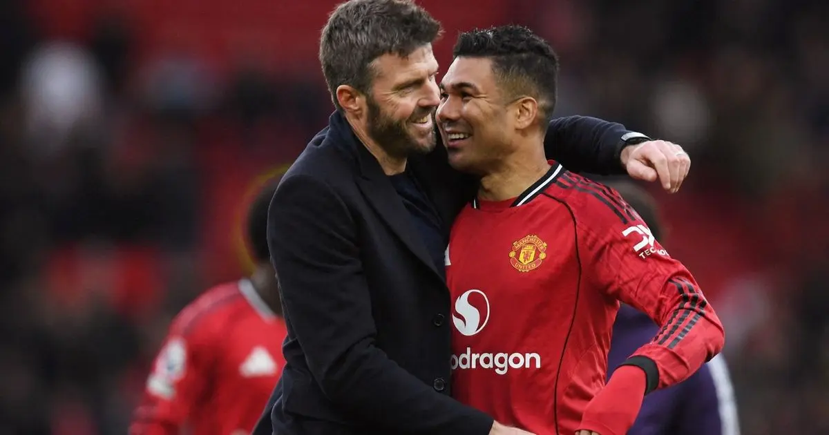 مانشستر يونايتد يتمسك برحيل كاسيميرو رغم "هتاف الجماهير"