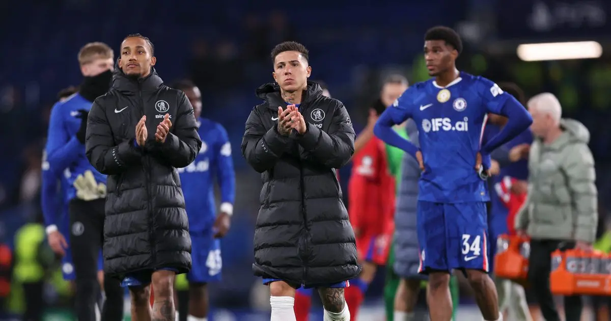 إنزو فرنانديز يلمّح لرحيله عن تشيلسي بعد هزيمته المذلة أمام سان جيرمان