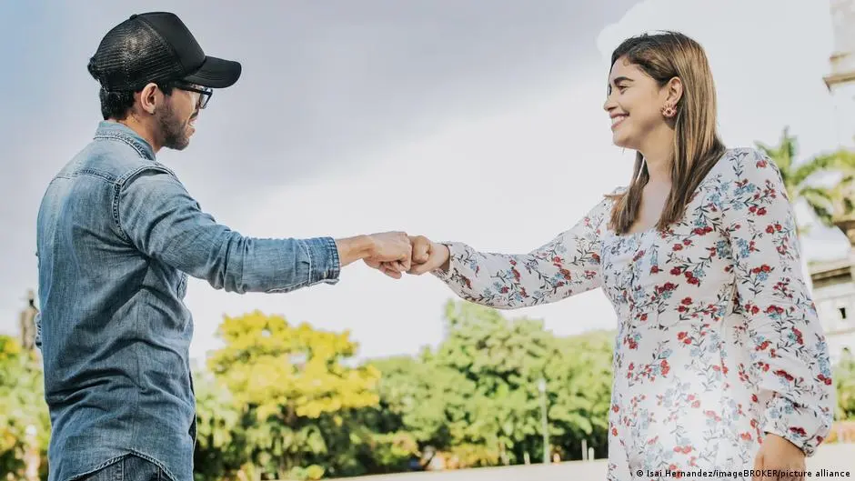 منطقة الصداقة.. لماذا نسيء فهم الإشارات ونخطئ في تفسيرها؟