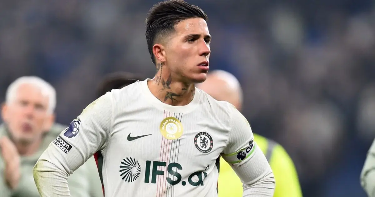 إنزو فرنانديز يكشف حقيقة رحيله عن تشيلسي إلى ريال مدريد