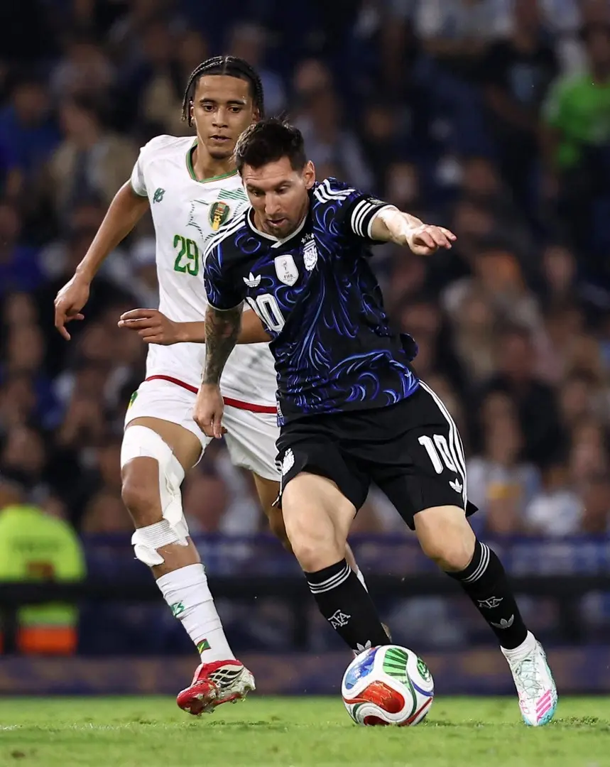 بمشاركة ميسي.. الأرجنتين تفوز على موريتانيا وديا (فيديو)