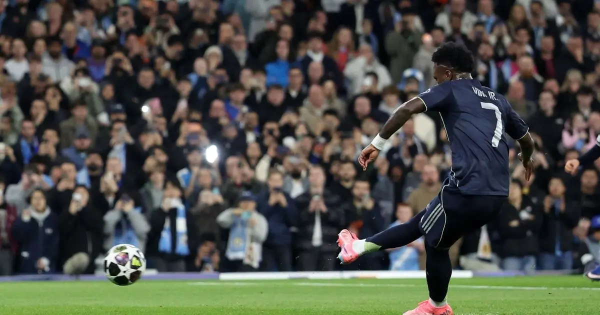 فينيسيوس يكشف: فالفيردي رفض تسديد ركلة الجزاء أمام سيتي