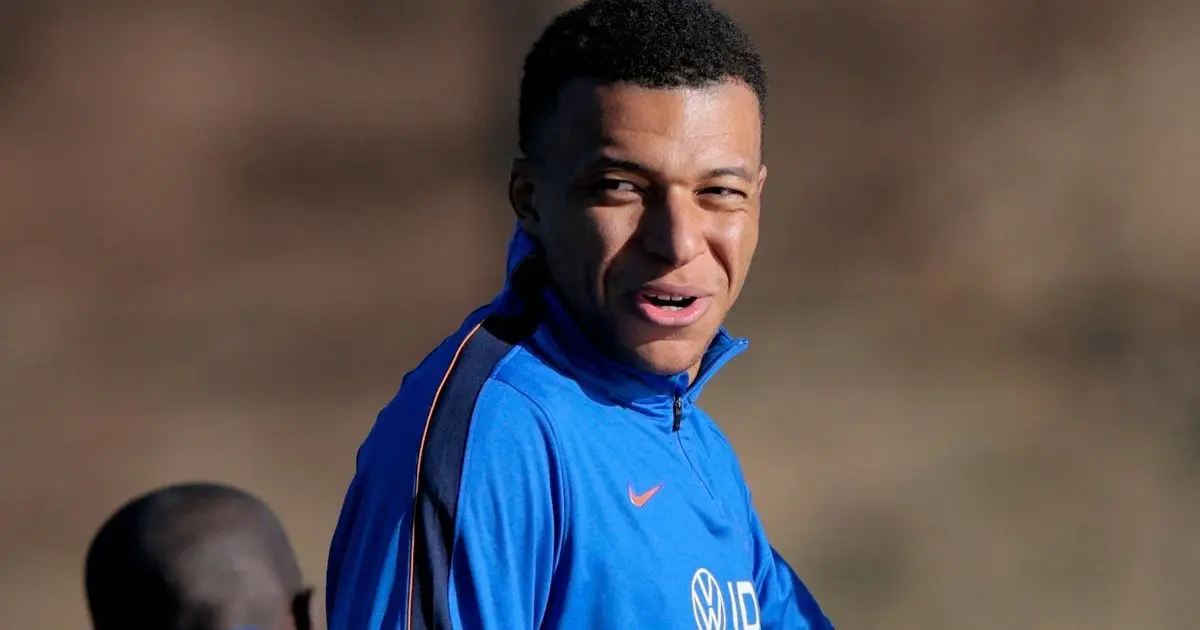 يُطالب بالملايين.. علامة جديدة تهدد استمرار كيليان مبابي مع "نايكي"