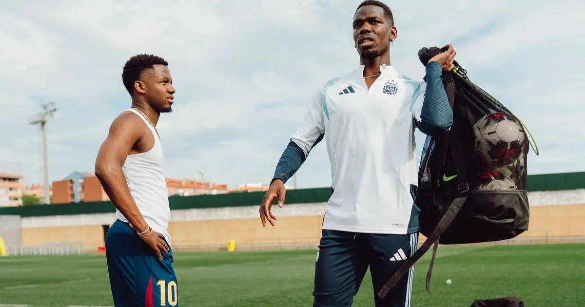 ظهور مفاجئ.. ماذا يفعل بوغبا وأنسو فاتي في مركز تدريبات برشلونة؟