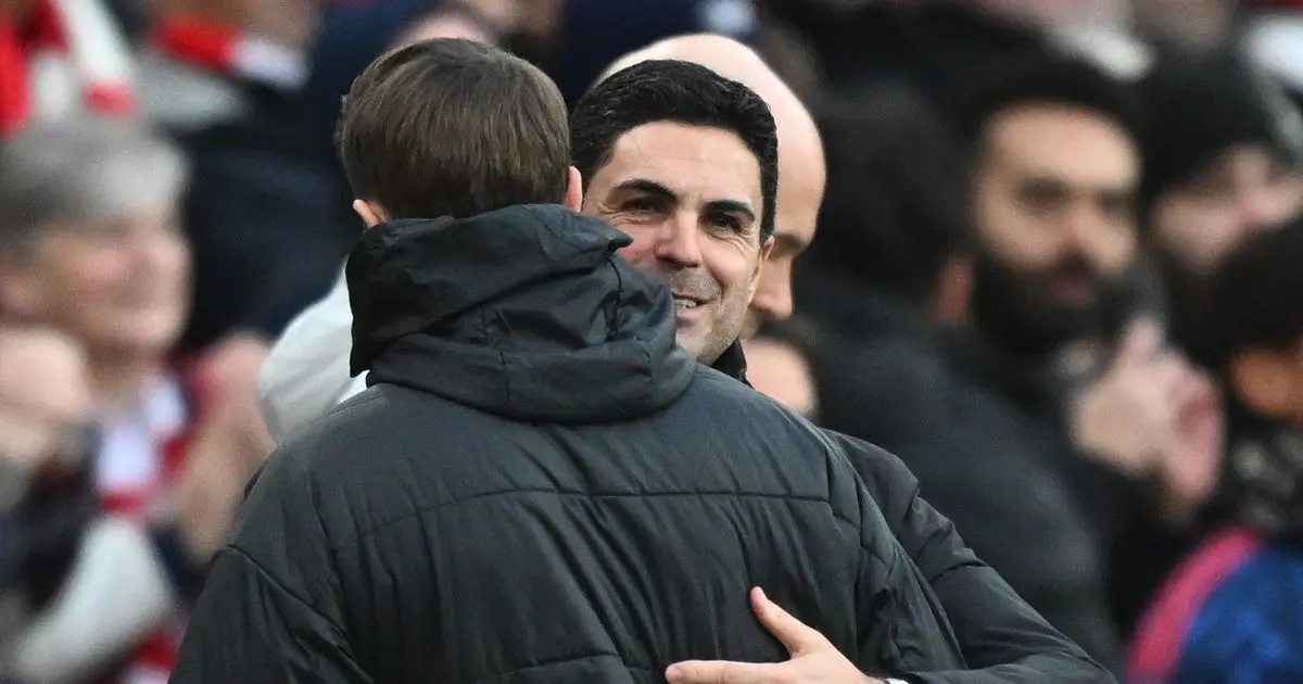 ميكيل أرتيتا "يصالح" مدرب برايتون بعد انتقاداته لأرسنال