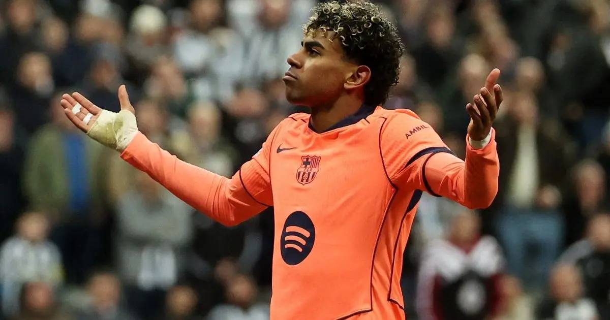 شاهد.. برشلونة يخطف تعادلا قاتلا من ملعب نيوكاسل في دوري أبطال أوروبا