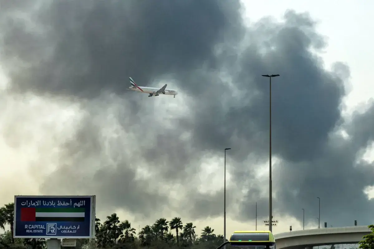 الإمارات تعترض 20 صاروخاً باليستياً و37 طائرة مسيّرة