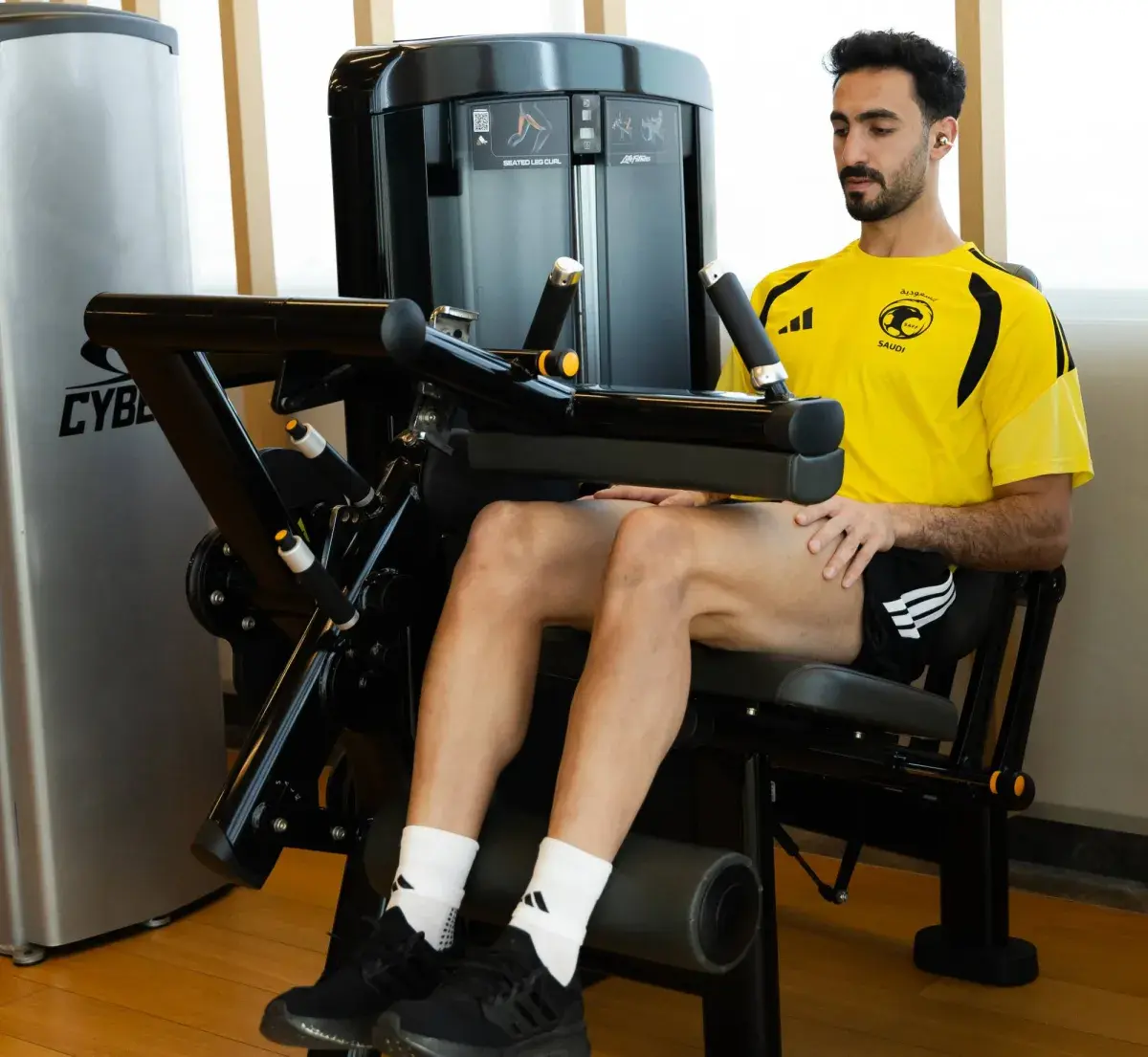 الأخضر يتدرب في النادي الصحي... ويغادر إلى صربيا