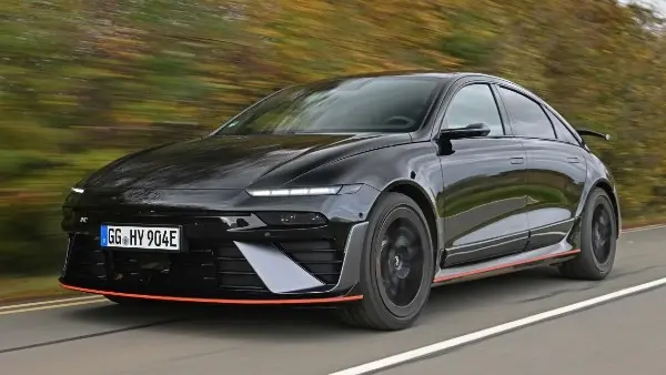 هيونداي تقدم Ioniq 6 N الكهربائية 2026.. صور