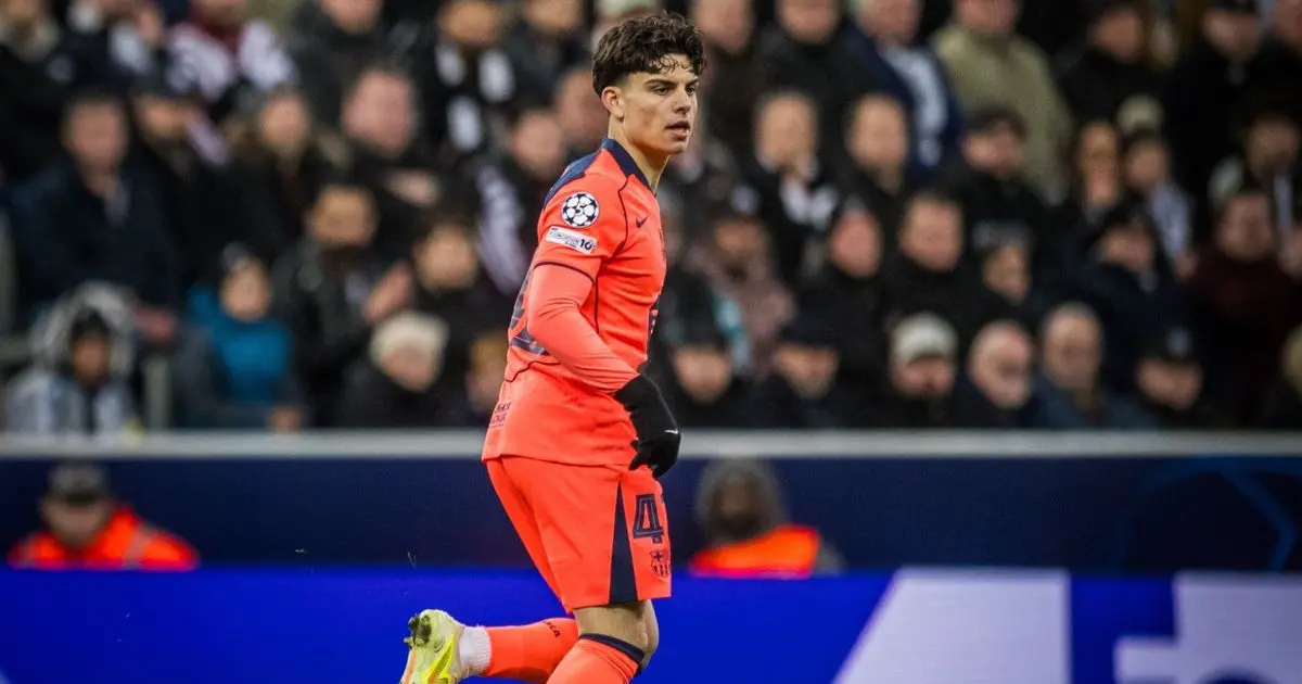 "فيليب لام الجديد".. إشادة كبيرة بـ"إسبارت" بعد ظهوره الأول مع برشلونة