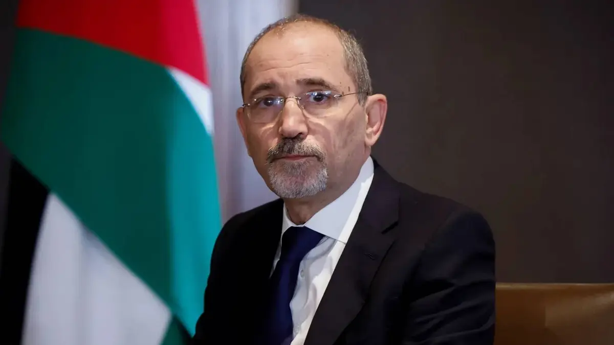 الصفدي يبحث مع مسؤولين أوروبيين جهود تهدئة التصعيد في المنطقة وإنهاء الحرب عبر الدبلوماسية