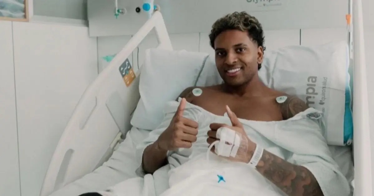 "اليوم تبدأ قصة جديدة".. رسالة رودريغو بعد خضوعه لعملية جراحية