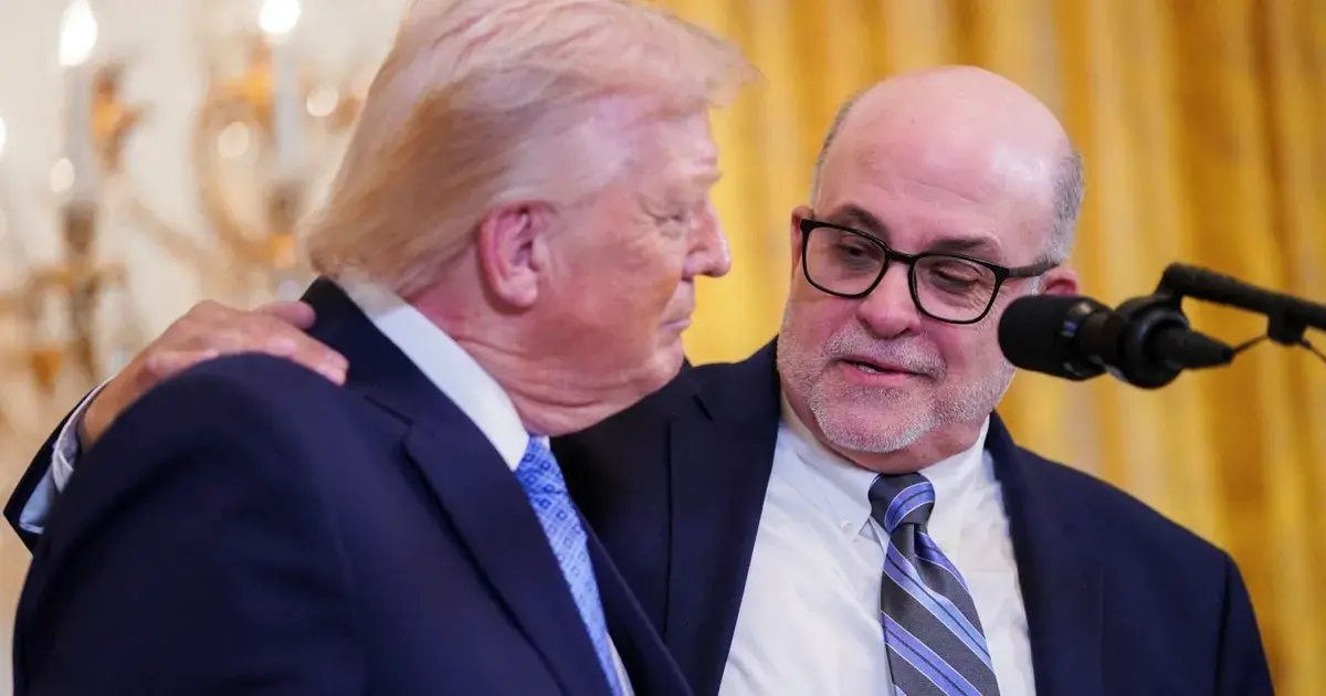 بعد ترويج ترمب لبرنامجه.. مارك ليفين يبرر "الهجوم البري" على إيران