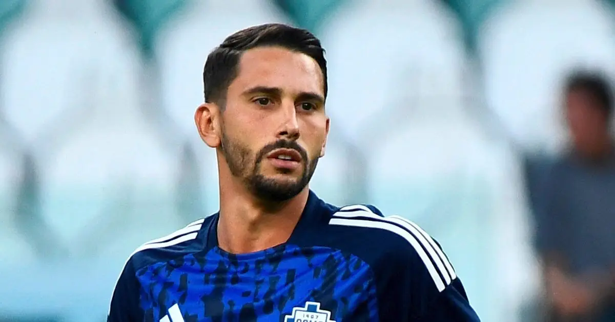 كومو.. صعود صاروخي في كرة القدم الإيطالية من دون لاعبين إيطاليين