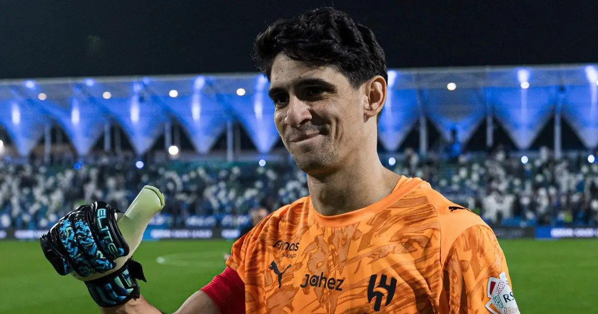 ياسين بونو الأفضل ومالكوم الأسوأ في مباراة الهلال والفتح