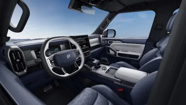 مواصفات أحدث سيارة رياضية متعددة الاستخدامات بتكنولوجيا هجينة