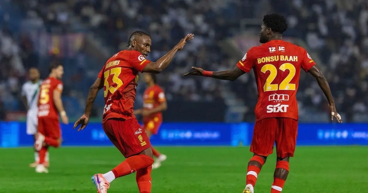 شاهد.. القادسية يشعل الدوري السعودي بعد ريمونتادا مجنونة أمام الأهلي