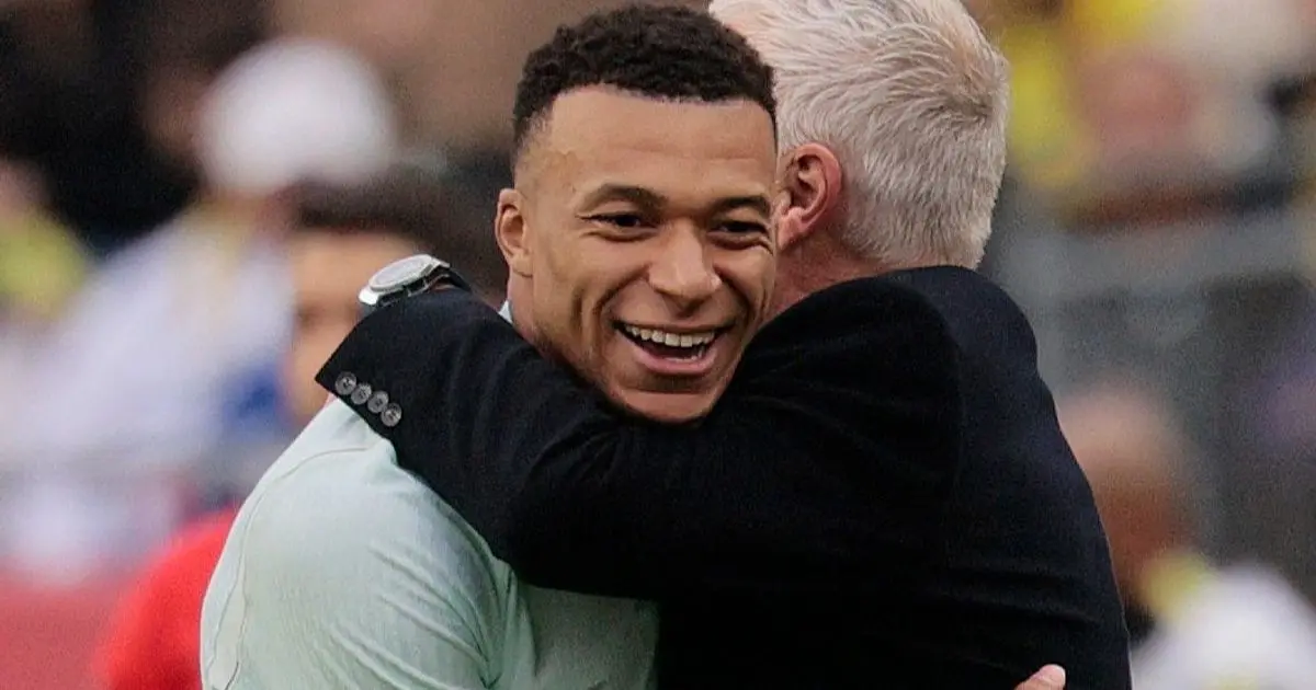 شاهد.. فرنسا تهزم البرازيل رغم طرد أوباميكانو