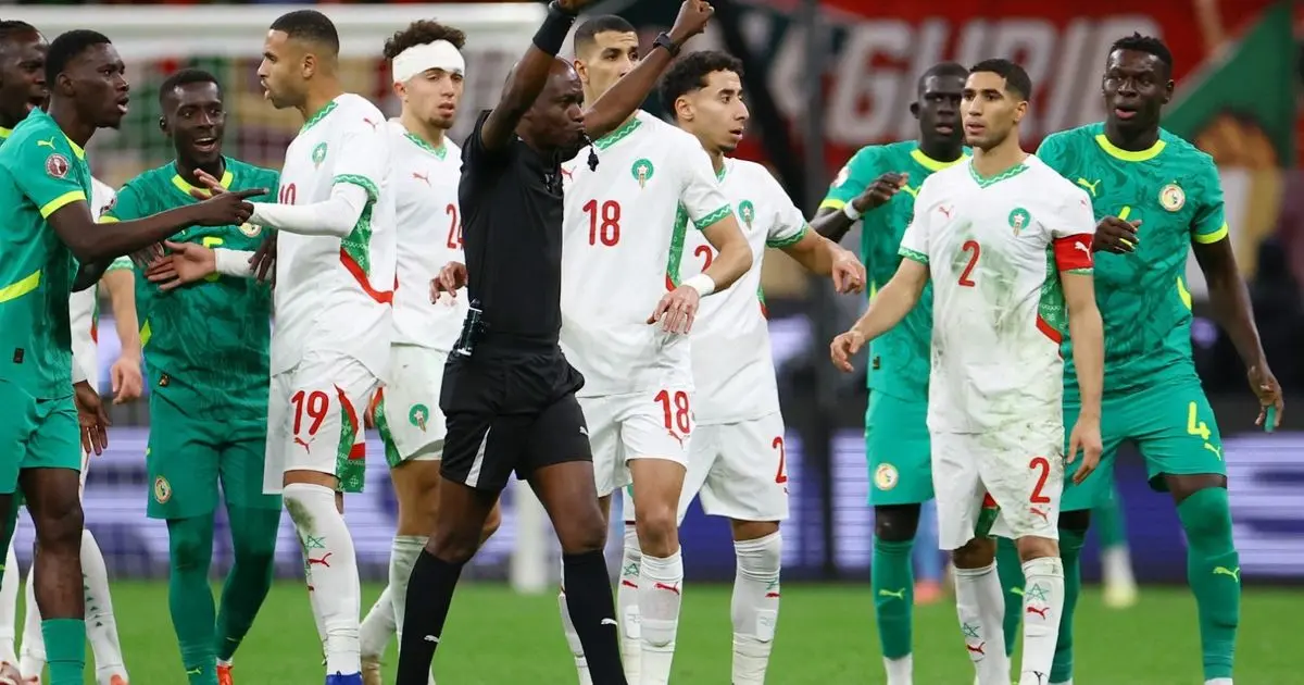 "كاف" يعتبر السنغال منسحبة في نهائي كأس الأمم ويقر بفوز المغرب