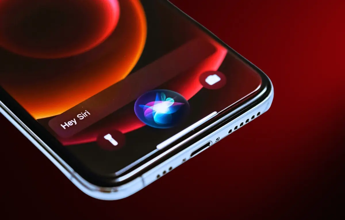 آبل تعتزم دعم كافة تطبيقات الذكاء الاصطناعي في "سيري"