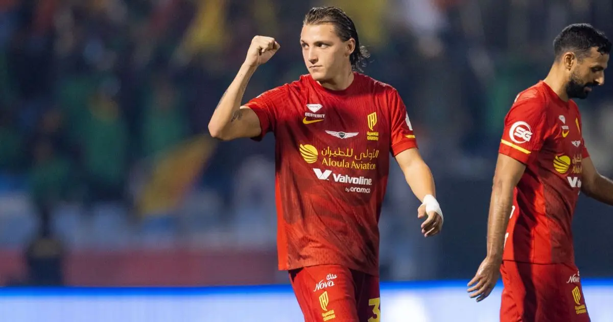 ميلان يحاول خطف نجم القادسية