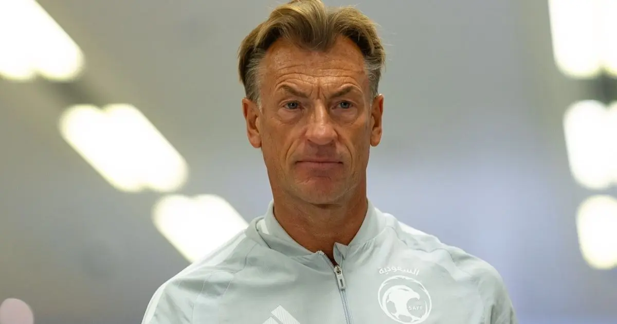 بعد رباعية مصر.. محمد الدعيع يُهاجم هيرفي رينارد والاتحاد السعودي