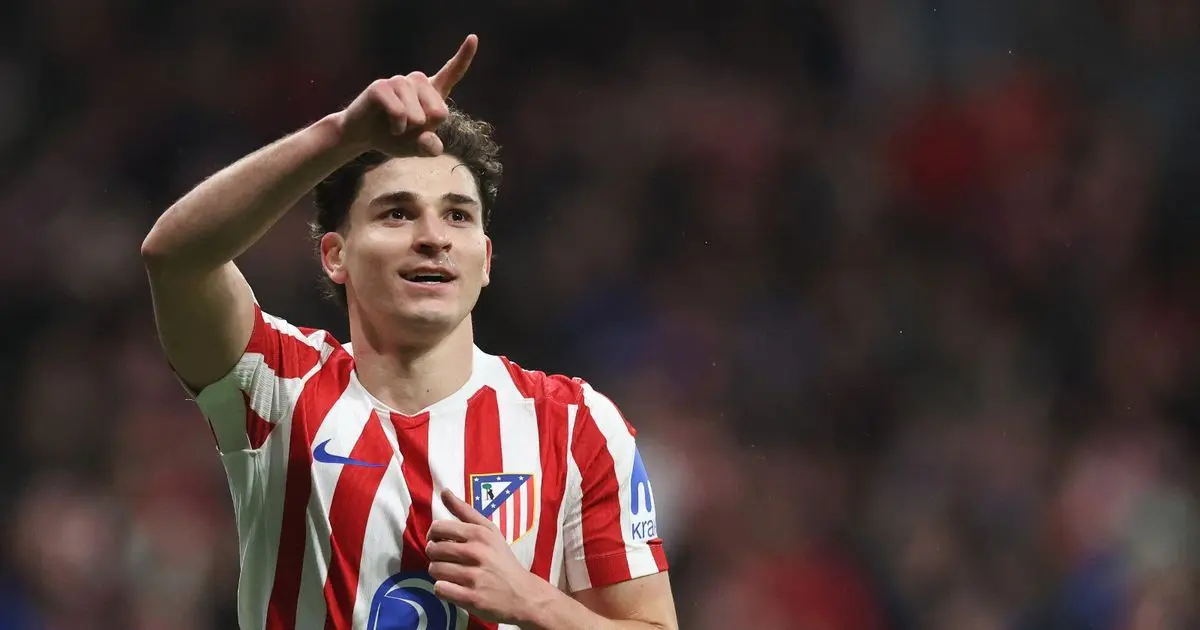 خوليان ألفاريز يُفسد فرحة أتلتيكو مدريد ولا يستبعد رحيله الموسم المقبل