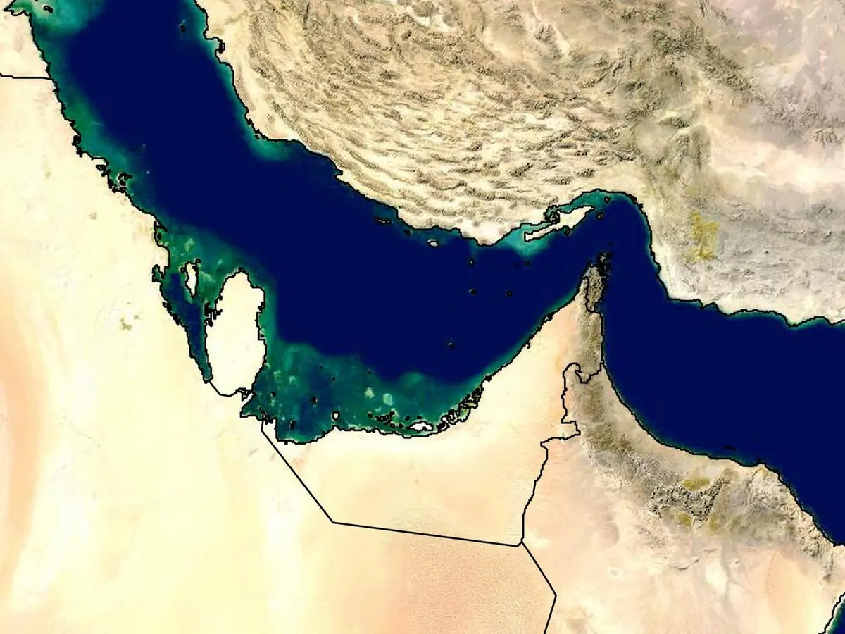 كبير مسؤولي البترول بأمريكا يضغط من أجل التعجيل بإعادة فتح مضيق هرمز