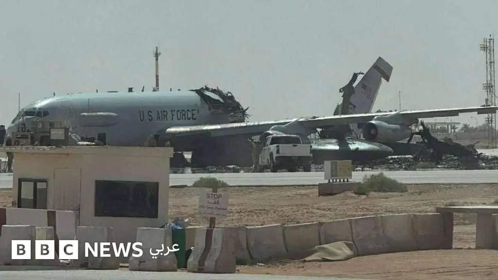 صور موثقة تظهر تدمير طائرة أمريكية في قاعدة سعودية - BBC News عربي