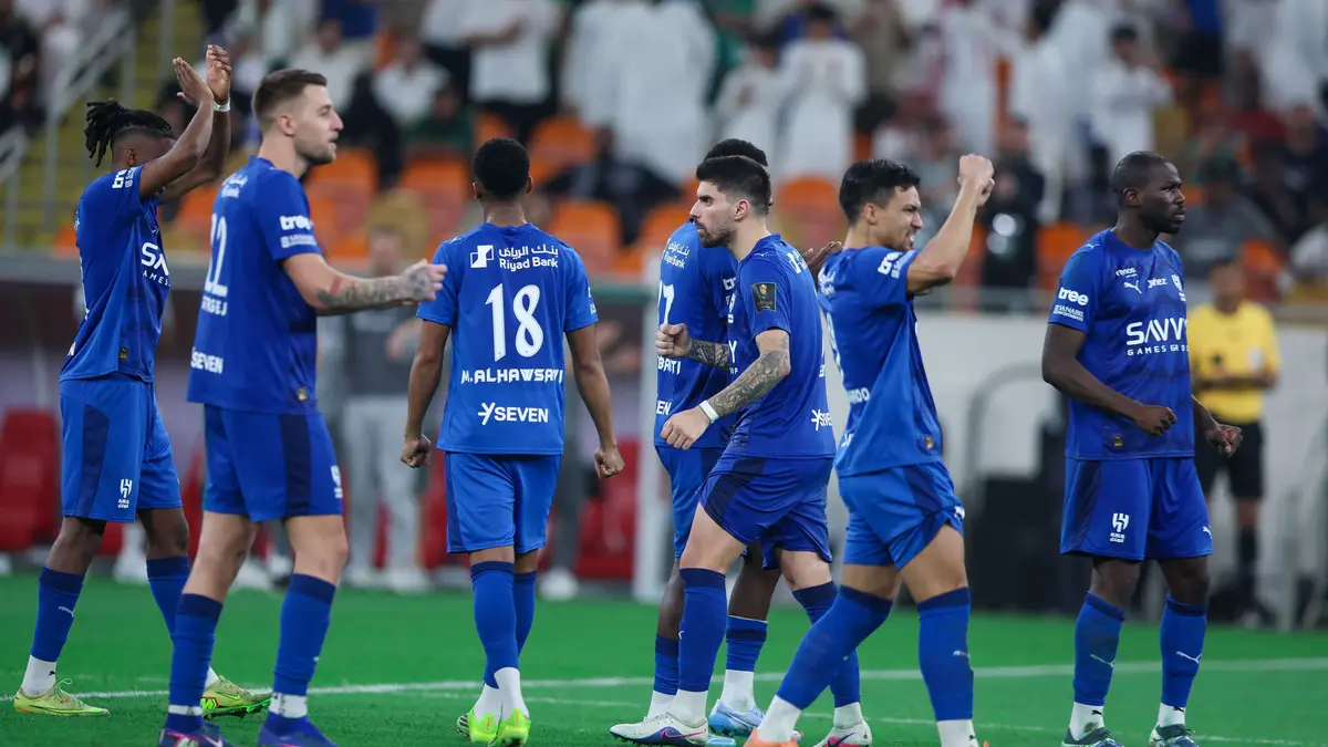 طبيب سعودي: لاعب الهلال "كسول" ومهدد بالاعتزال المُبكر!