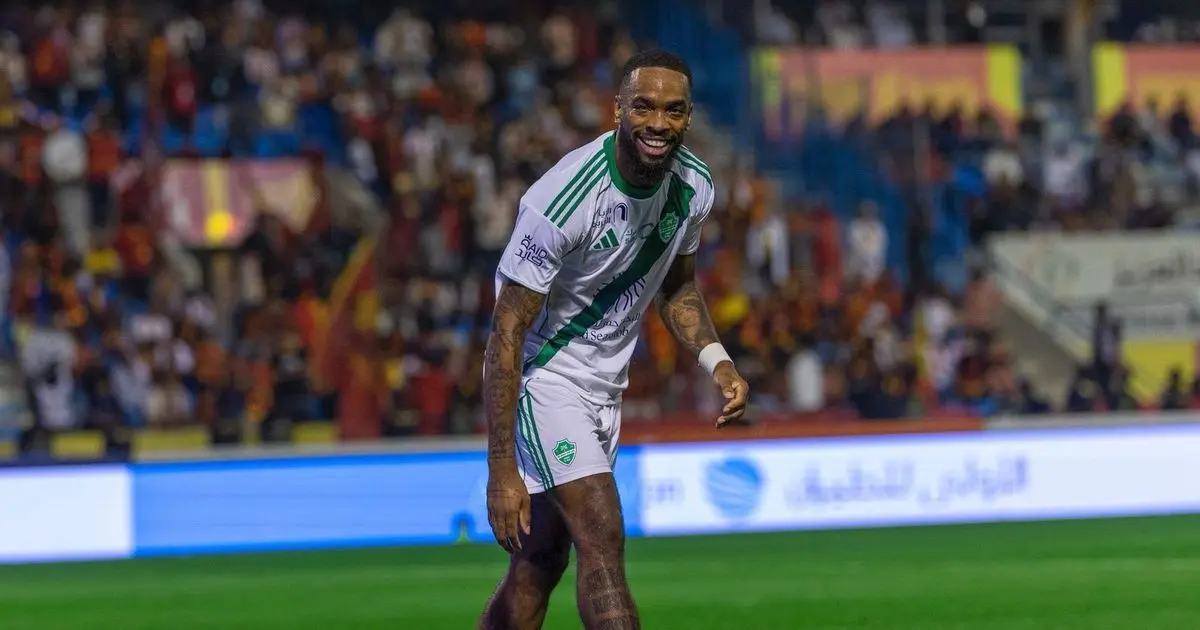 هدفان للأهلي أمام القادسية بالشوط الأول ورقمان مميزان لإيفان توني